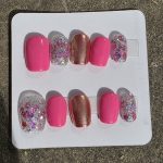 Short Press-On Nails view 5