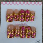 Medium Press-On Nails view 4