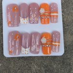 Medium Press-On Nails view 1