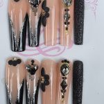 Very Long Press-On Nails view 3