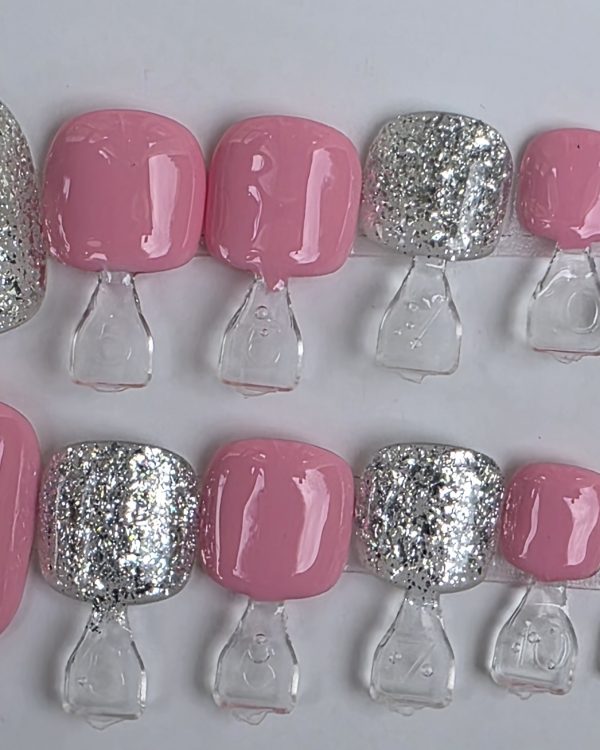 Toe Press-On Nails